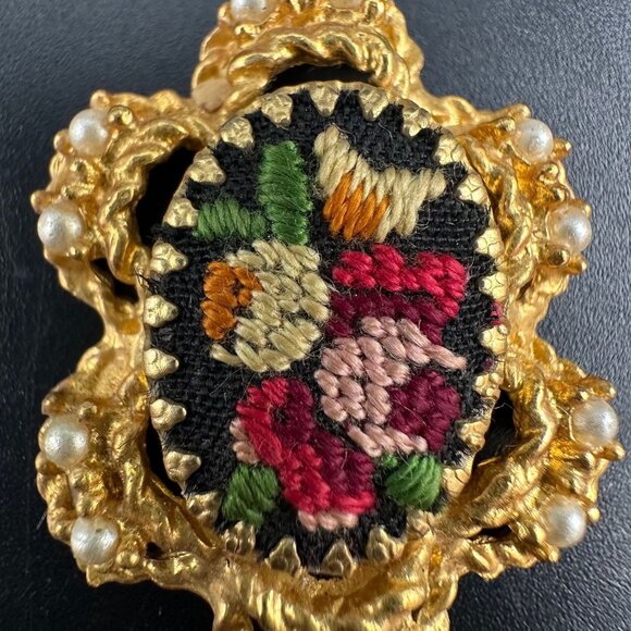 Vintage Dangle Earrings Hobe Embroidered Floral Gold Tone Faux Pearls Flowers - Picture 5 of 9